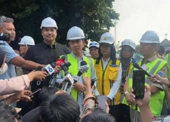 Gibran Tinjau Proyek Pusat Olahraga Cibubur