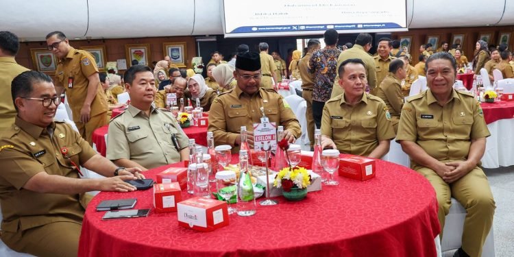 Pj Gubernur Banten Al Muktabar Turut Sambut Mendagri Tito Karnavian beserta Wamendagri