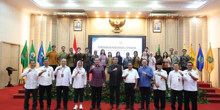 Pj Gubernur Banten Al Muktabar Sambut Kunjungan Peserta Diklat Sekolah Staf Dinas Luar Negeri Kemenlu RI