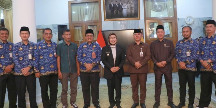 Bupati Serang Kukuhkan Sarudin Jabat Kepala BPKAD