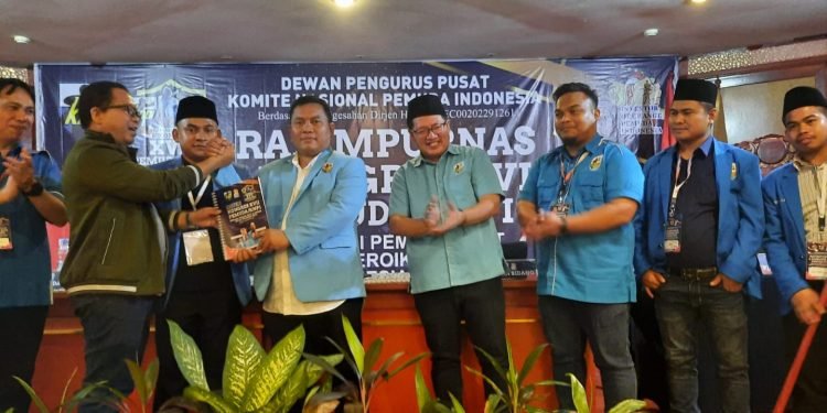 Pemuda Adalah Kunci Pembangunan & Perekat Bangsa