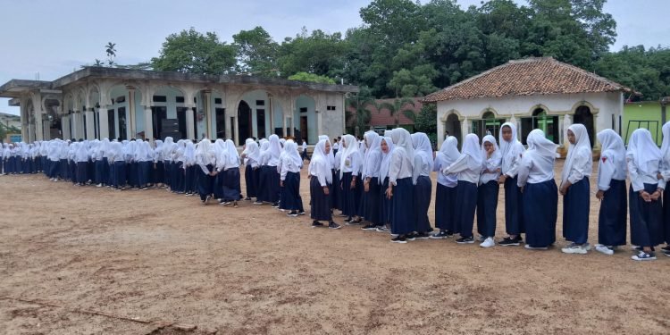 Kepala Sekolah Kecamatan Tanjung Serupa Pakuan Ucapkan HUT PGRI Ke-79 