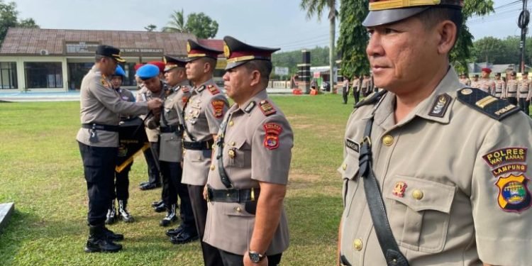 Polres Way Kanan Gelar Sertijab Kasat Reskrim, Kasat Lantas dan Kapolsek
