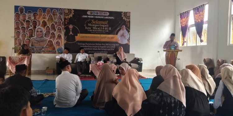 Peringatan Isra Mi’raj 1446H/2025M di SMKN 1 Gunung Labuan