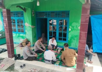 Peduli Kedukaan Masyarakat, Kapolsek Cikande Takziah ke Rumah Duka Korban Kecelakaan Lalu Lintas
