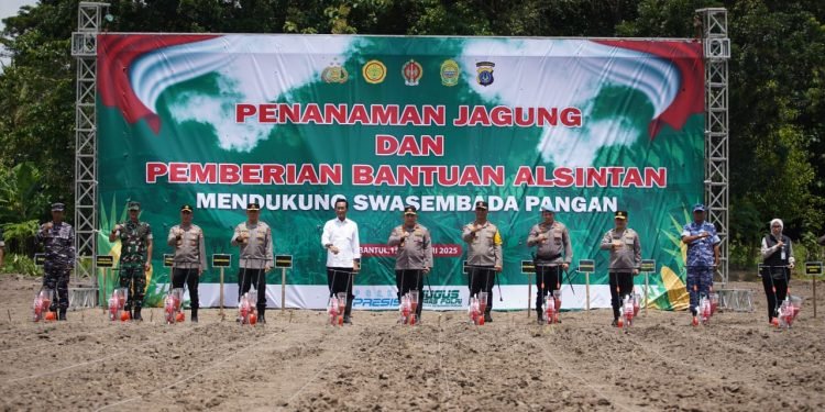 Ketahanan Pangan di Bantul: Kapolri Dorong Swasembada Jagung Nasional