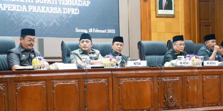 Pandangan Fraksi DPRD Kabupaten Serang Setujui 2 Raperda Usulan Bupati