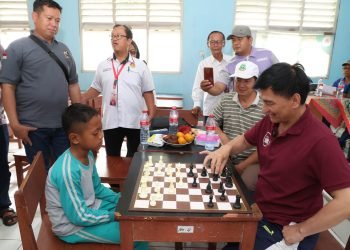 Buka Turnamen Catur, Wagub Banten A Dimyati Natakusumah: Catur Banyak Filosofinya
