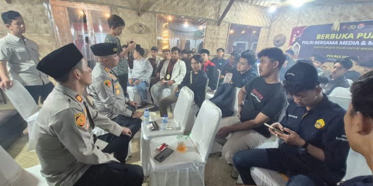 Ngariung Iman Ngariung Aman Dengan Mahasiswa, Pesan Kapolres Serang “Jangan Terlena Dengan Situasi”