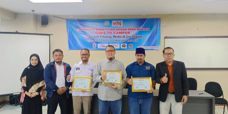 Goes to Campus: Dewan Pers Banten Beri Wawasan Dunia Media ke Mahasiswa Unsera