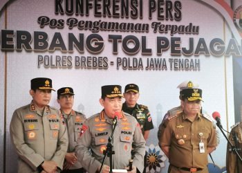 Kapolri Pantau Kesiapan Operasi Ketupat 2025 di Posko Terpadu