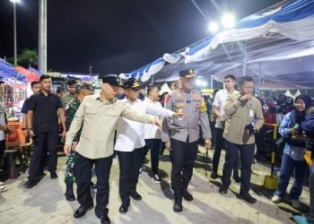 Tinjau Arus Mudik Tahun 2025, Gubernur Banten Andra Soni Pesan Jaga Kesehatan Tubuh dan Kendaraan