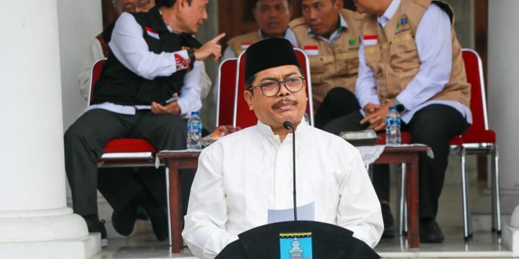 Tangis Haru saat Lepas Pemberangkatan 393 Jemaah Haji Asal Kabupaten Serang