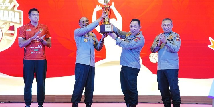 Kapolri Jenderal Sigit Apresiasi Tim Voli Polri Juara Proliga 2025