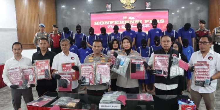 19 Pelaku Peredaran Narkoba di Sukabumi Dibekuk!