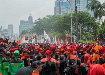 Jakarta Bergetar! Aksi Besar-besaran Buruh dan Pensiunan PT Pos!