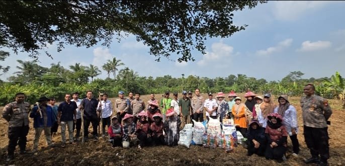 Kapolres Serang Turun Langsung, Dukung Ketahanan Pangan dengan Aksi Nyata