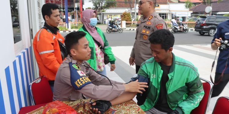 Polda Jateng Perhatikan Kesehatan Pengemudi Ojol