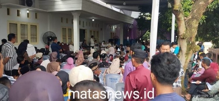 Kebaikan di Way Kanan: Sunat Massal Bantu 121 Anak
