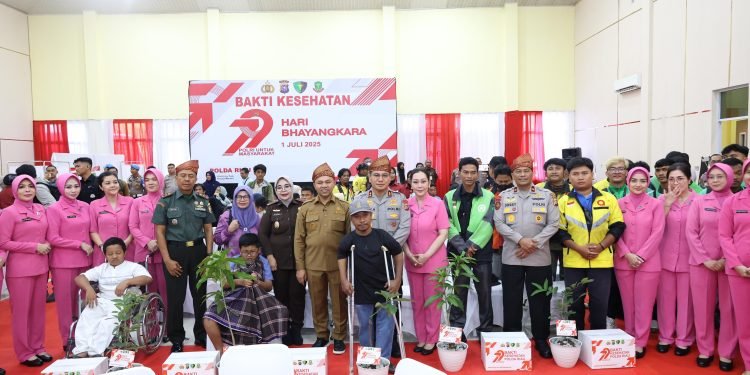Sukses! Polda Riau Gelar Bakti Kesehatan HUT Bhayangkara ke-79