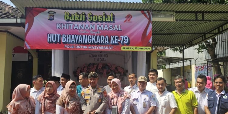 50 Anak di Jawilan Dapat Khitanan Gratis dari Polres Serang