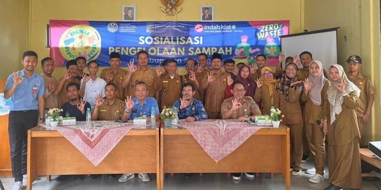 PT Indah Kiat Pulp & Paper Tbk:  Penggerak Revolusi Pengelolaan Sampah di Serang