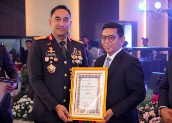 Penghargaan untuk Gubernur Banten