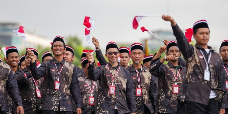 Pecinta NKRI Meriahkan HUT Bhayangkara ke-79