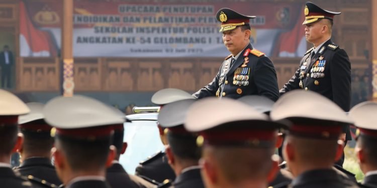 1.848 Perwira Polri Dilantik, Kapolri Tekankan Kesiapan Hadapi Tantangan