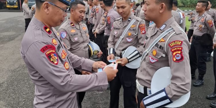 Gaktibplin Mendadak di Polres Serang: Rambut Tak Rapi, Langsung Dipotong!
