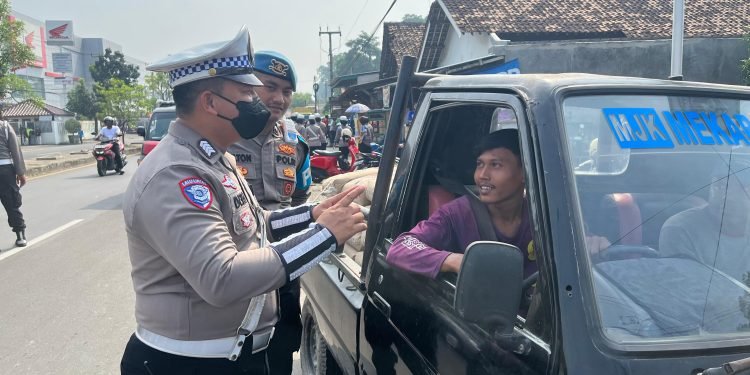 Patuh Maung 2025:  Amankan Jalan Raya Banten