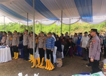 Polisi Tanam Jagung 3 Hektar, Wujudkan Swasembada Pangan