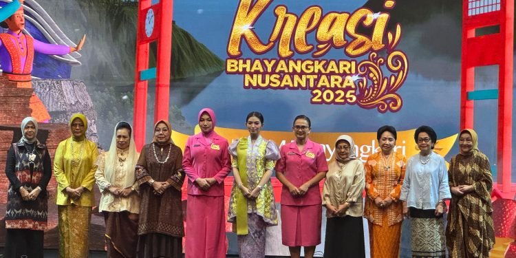 UMKM Bersinar di Bazar Kreasi Bhayangkari Nusantara 2025