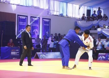 Kapolri Jenderal Sigit Jadi Wasit Kejuaraan Judo Kapolri Cup 2025