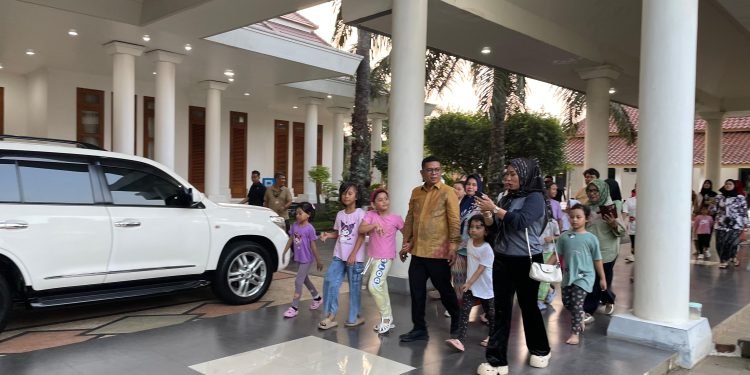 Petualangan Mini di Gedung Negara: Gubernur Banten Ajak Anak-Anak Jelajahi Sejarah Banten