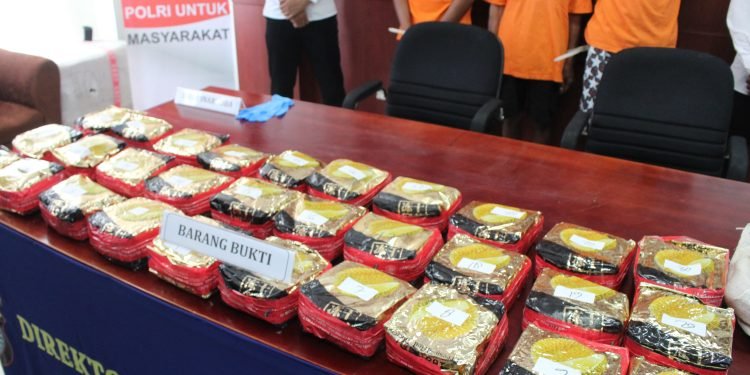 Polda Sulteng Gagalkan Penyelundupan 30 Kg Sabu