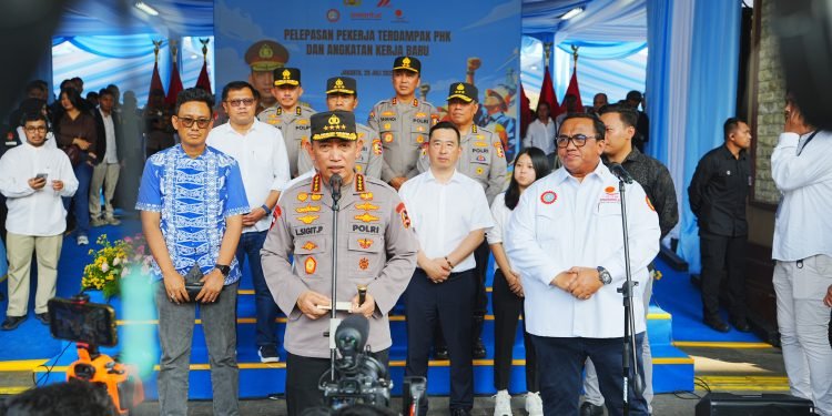 1.575 Buruh Terdampak PHK Dapat Pekerjaan Baru