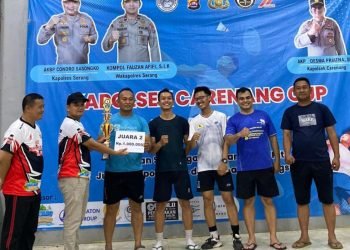 Kapolsek Carenang CUP:  Gemuruh Sorak di Final Bulu Tangkis!
