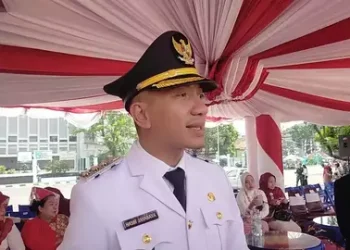 Bupati Lebak Murka: Jalan Desa Rusak, Kades Malah Pamer Fortuner!