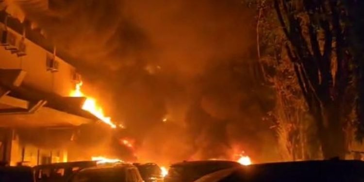 Makassar Berduka: Gedung DPRD Jadi Saksi Bisu Tragedi Demonstrasi