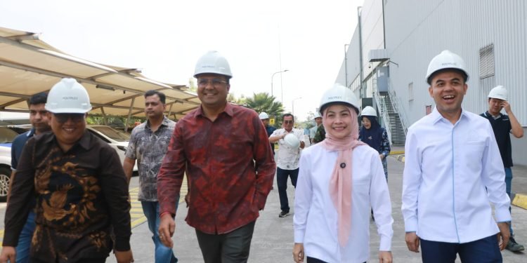 Bupati Serang ‘Kawal’ Industri Prioritaskan Warga Lokal: Kunjungan ke PT Polyplex Jadi Bukti