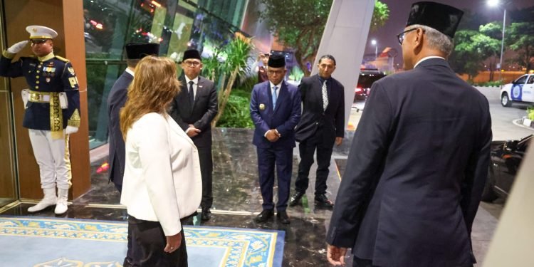 Banten Promosikan Pesona Budaya: Gubernur Andra Soni Dampingi Pelepasan Presiden Peru