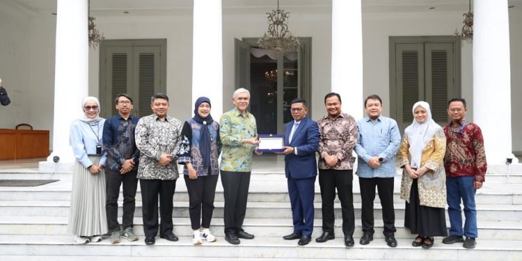 Banten Menuju Energi Mandiri: PLTS Terapung 32 MWp Segera Hadir!