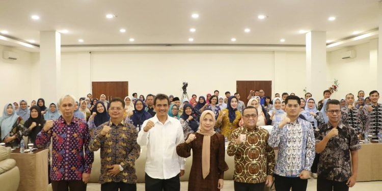 Bimtek BLUD Kesehatan: Bupati Serang Tekankan Layanan Prima dan Tata Kelola Efektif