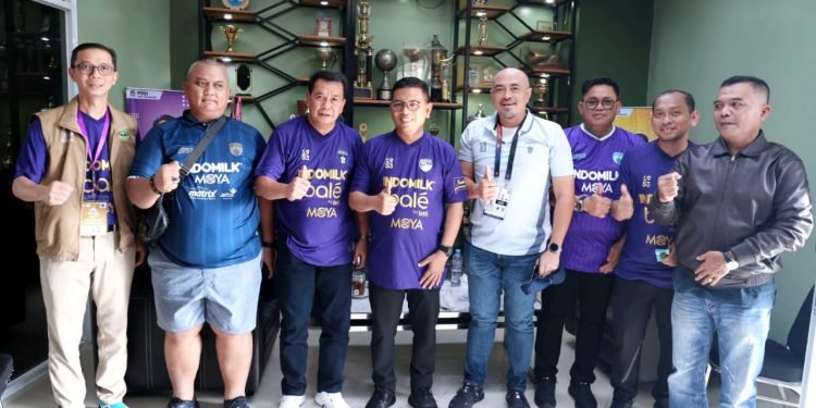 Gubernur Banten Saksikan Persita vs Persebaya: Olahraga Dongkrak Ekonomi Daerah!