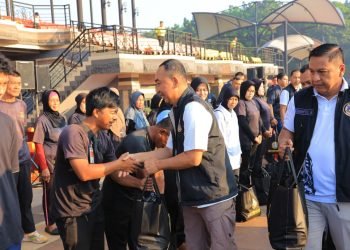 30 Tahun Mengabdi: Akabri 95 Salurkan Ratusan Bansos untuk Masyarakat