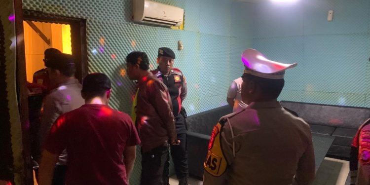 Razia Kafe di Cisoka: Polisi Tindaklanjuti Laporan, Amankan Potensi Gangguan