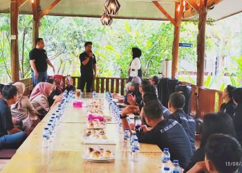 Gajah Karoseri Gebrak Pasar: Material Premium, Garansi Terjamin, Pelanggan Puas!