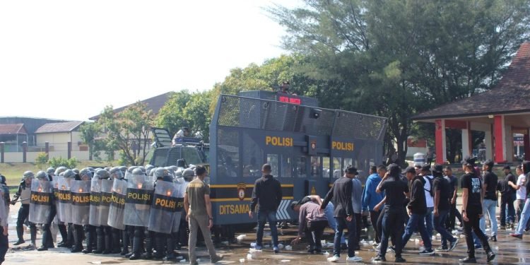 Polri Tingkatkan Kesiapsiagaan! 310 Personel Dalmas Siap Amankan Kamtibmas