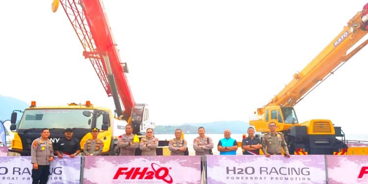 Danau Toba Siap Menggebrak dengan F1 Powerboat!